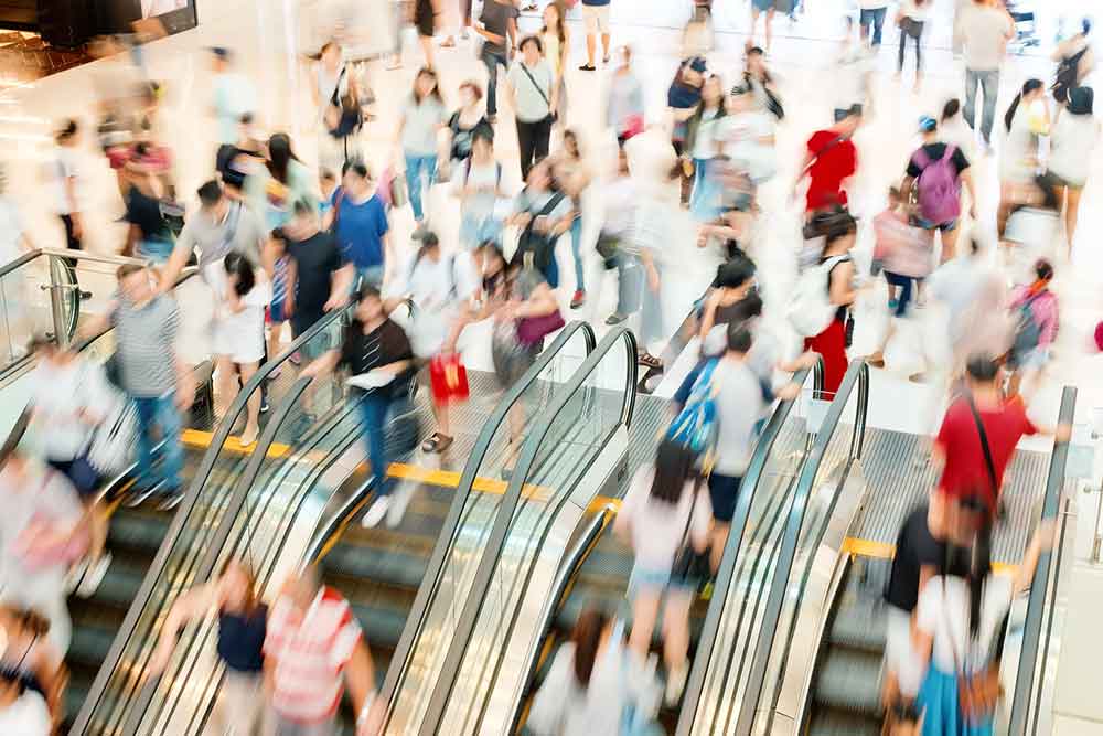 Siege Alert: Retail Lockdown